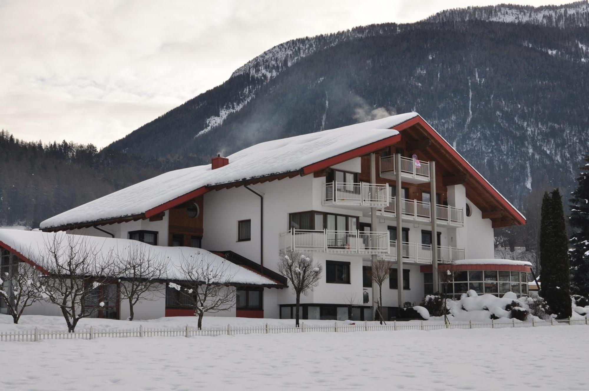 Gaestehaus Gerti Nassereith Eksteriør billede